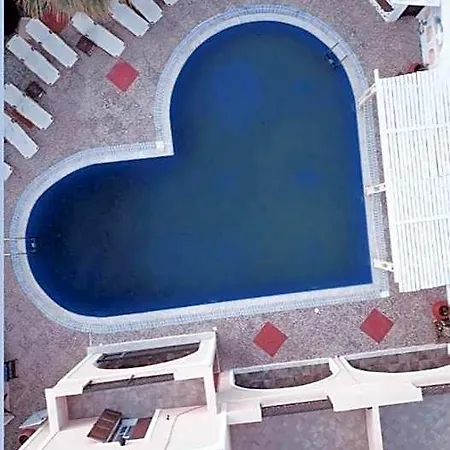 Sweet Heart Hotel