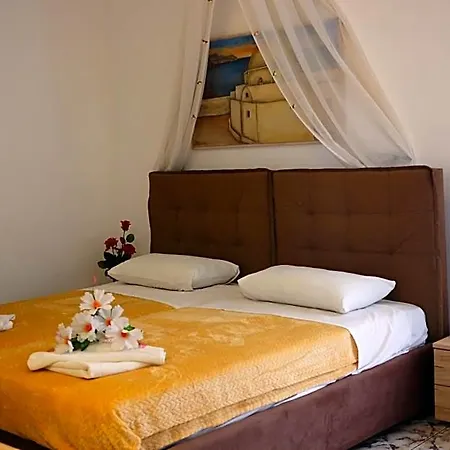 Hotel Sweet Heart 3*